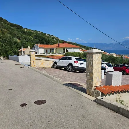 Sanjin Antique Apartment Baska (Krk)